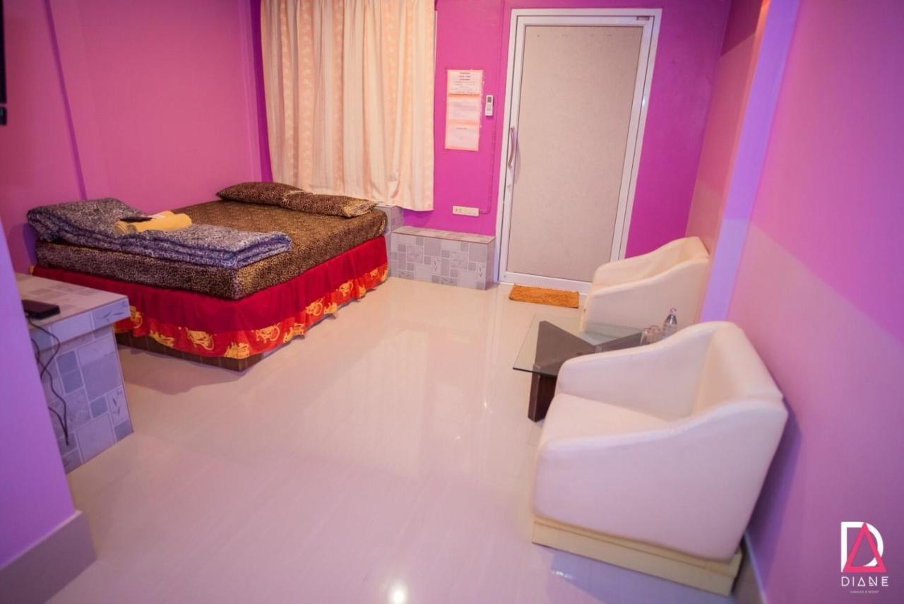 Diane Hotel Phetchaburi Exterior photo